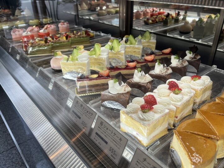 Patisserie ALBa(パティスリーアルバ)